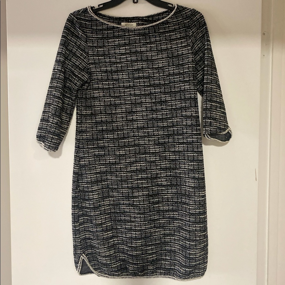 Max Studio beautiful dress. Worn twice. Excellent condition.